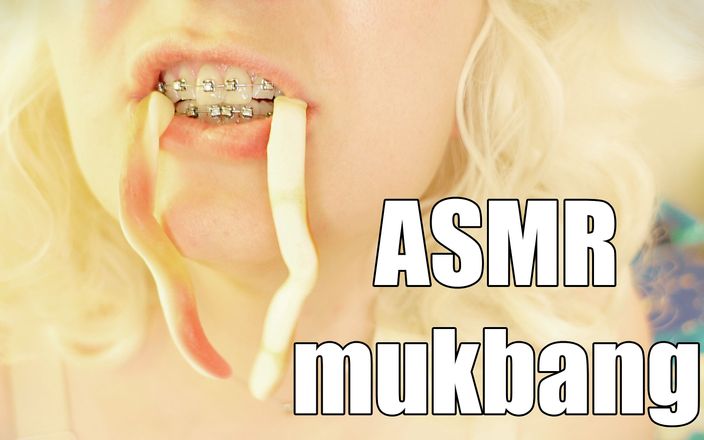 Arya Grander: Braces fetish ASMR video with great sounding of chewing