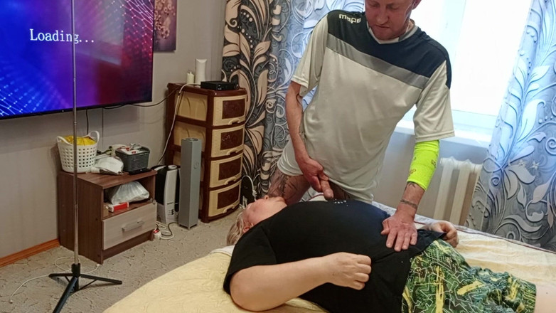 Zona901: Honím si ptáka a šukám souseda do pusy, abych se na...