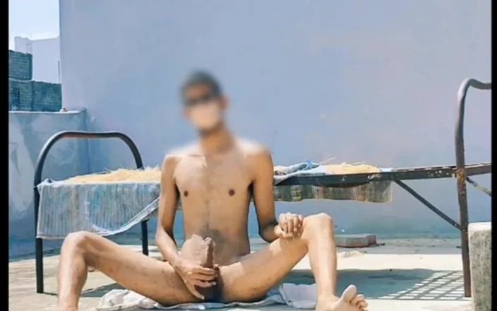 Tani: Bitch Cum in Public