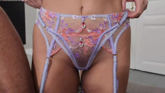 DarrellDeeps: Моя маленькая сводная сестра обожает большой черный член