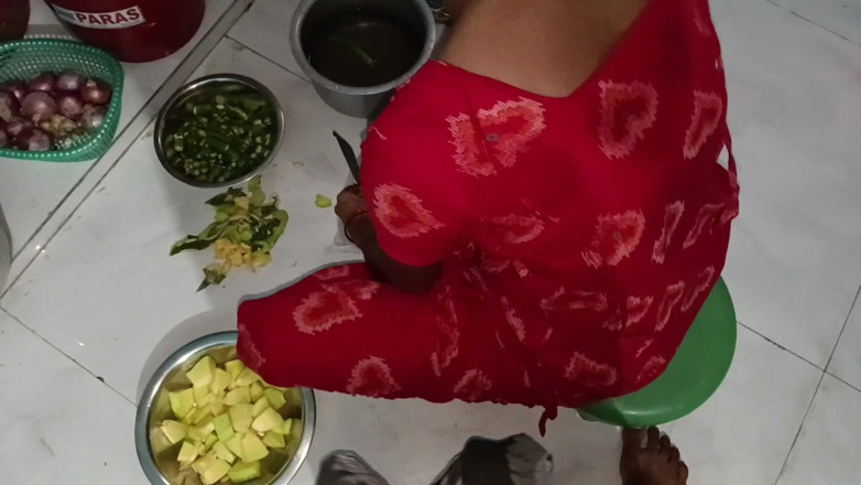 LateralChain349: Bhabhi Ji Shook ลูกพี่ลูกน้องชายควยและน้ําแตก