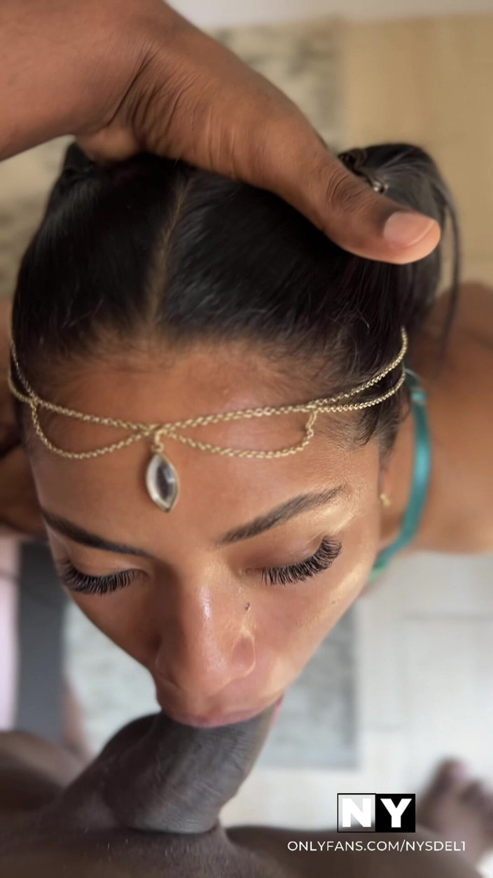 Nysdel: Indian Girl Gives Me a Delicious Blowjob