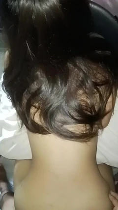 性感的菲律宾女郎享受居家服务的特殊待遇- ekdic