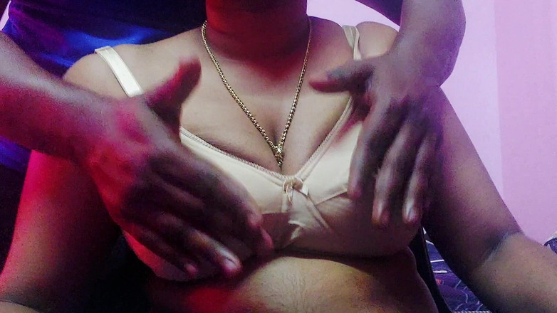 Desi Mohini: Mohini bhabhi mit freund beim sex im hotelzimmer erwischt