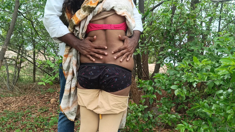 Pushpa porn: Outdoor Romance with My Step Sister