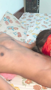 Pasangan India sensual bercium beruap, keseronokan mulut & orgasme sengit dalam 4K