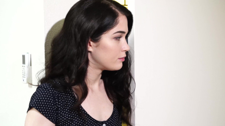 PEGHIM: Латексная домина трахает свою подругу в задницу после того, как ее застукали