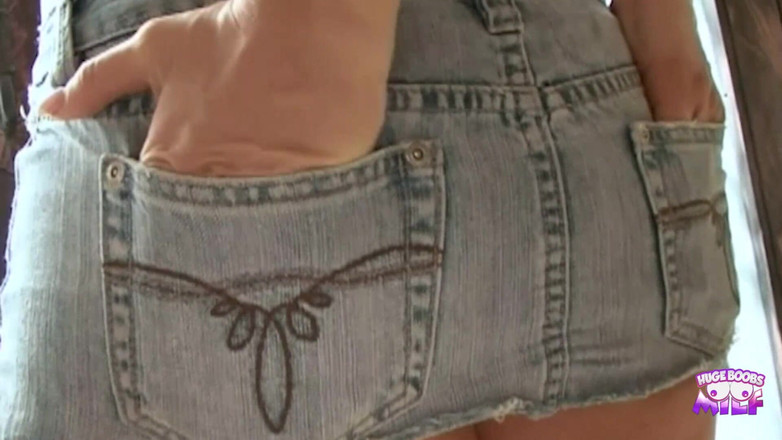 Huge Boobs MILF: Okouzlující Blonde Babe dostane zadek pokrytý Jizz Po hluboké dlouhé...