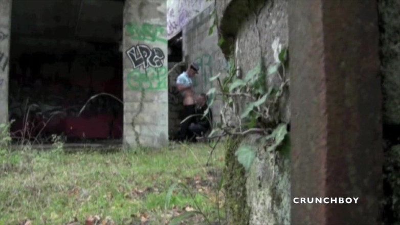 EXHIB BOYS: French twink fuhckin a police man in exhjib
