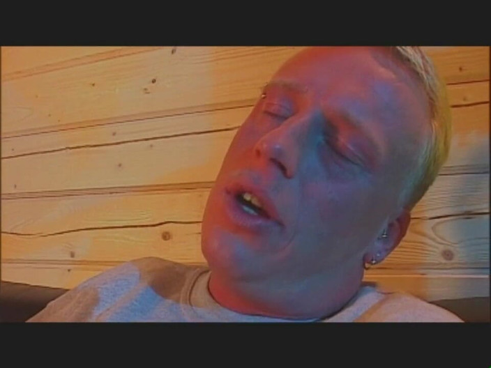 DEUTSCHE AMATEUR: The Whorehouse Terror - Episódio 3