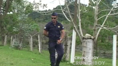 My first time with a boy: Latino's jongen geneukt tijdens cruisen op exhib