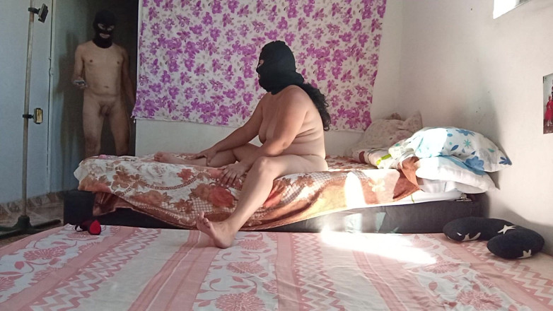 Bondage homemade mature: Маскований домашній мінет