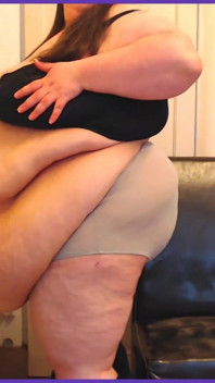 SSBBW rallentatore pancia agita e scuote