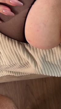 쪼이는 후장 따먹히는 호텔에서 바람피는 마누라