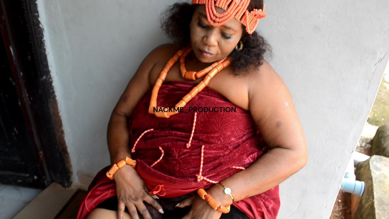 NACKME_PRODUCTION: Regina Vusi din nou la asta
