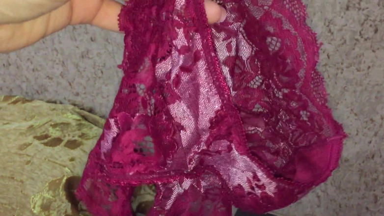 Lux Eva: Аліса показує свої нові трусики