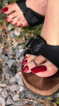 Birkenstocks ile oynamak