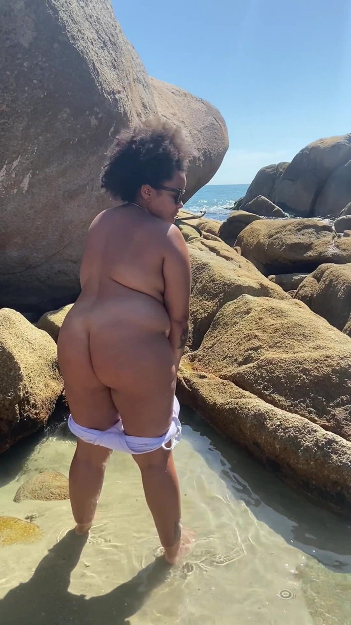 Cutiepiie Chubby: Compilación de desnudez de playa