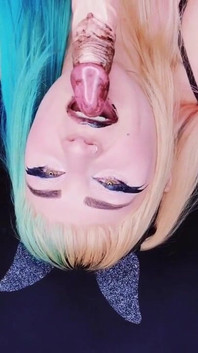 Batgirl Sucks Human Cock