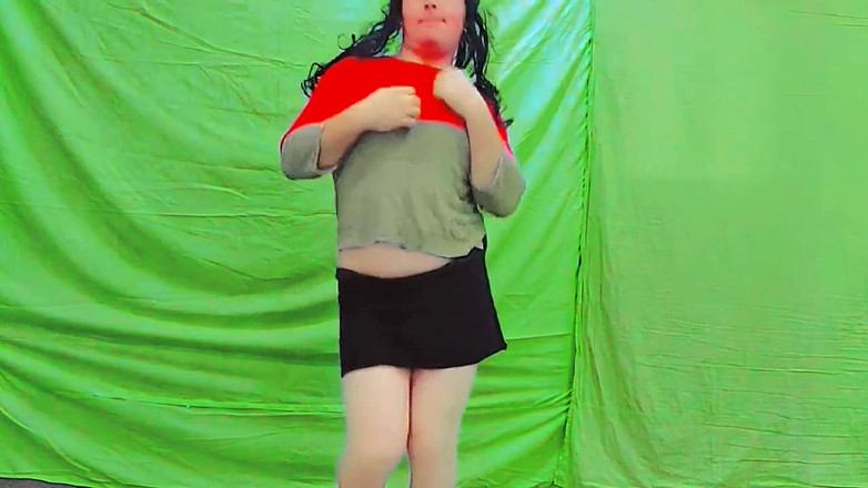 Kitty_Cross: Zlobivá Sissy zkouší nové pastelové boty na platformě