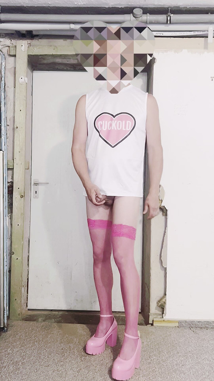 SashMash_CD: Marito Cornuto in Calze Rosa