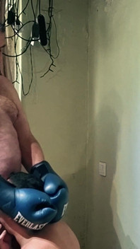 (eğlence için) Silver Daddy Boxer: yenilmez dominant ve iş kadını