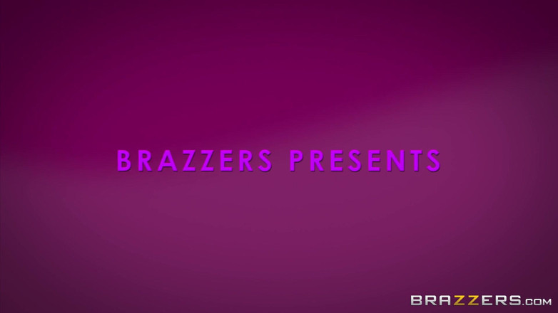 BRAZZERS: Brazzers - Monique Alexander promette al suo capo che lavorerà più...