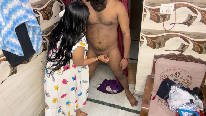 Badal09: Desi Stepmom Caught Stepson Watching Her Change - She Took Over...