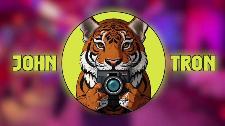 John Tron X: Johntronx - gözlüklü ateşli doyumsuz kız sikimi çok seviyor!