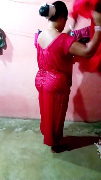 Sari caindo depois do banho