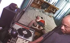 Une étudiante se fait sodomiser par dj