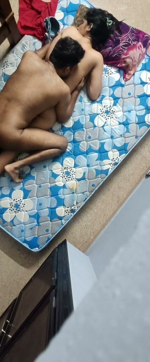 Playboyvinz: Pareja de sexo en casa