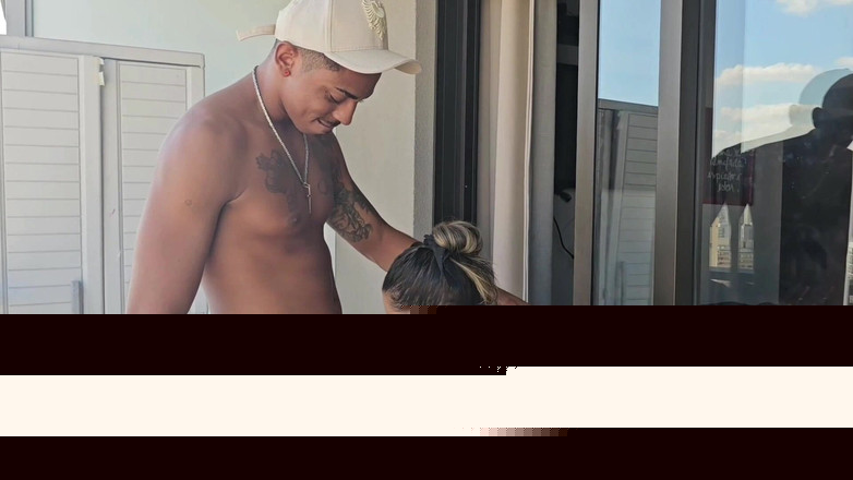 Agatha Mama: Agatha Sıcak MILF (Orta Yaşlı Kadin) Esmerin Yarrağı Üzerinde Çalışıyor BBC