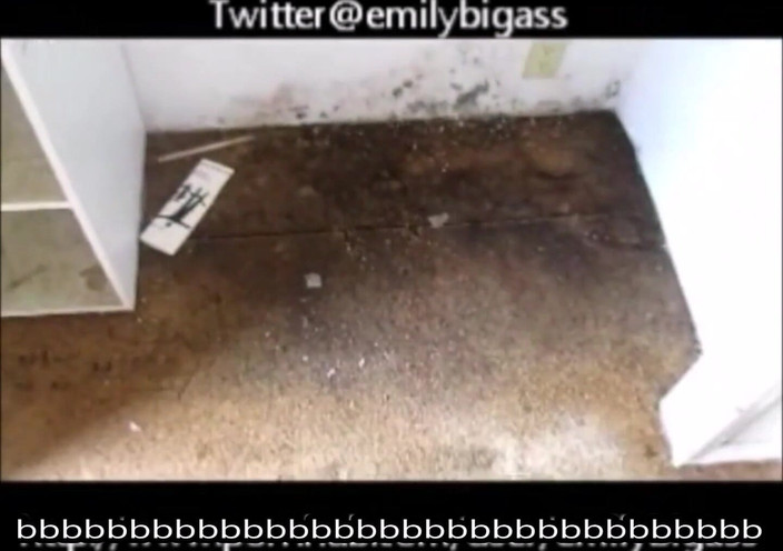 Fat Goddes: Je me fais prendre à poil par mon patron à poil au...