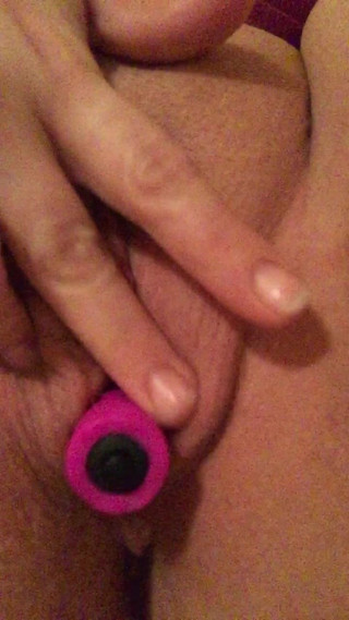 Juicy Jadore: Bermain dengan pepek basah saya