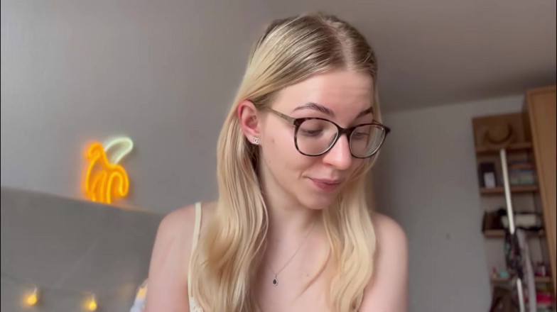 Goddess_Bella_Rae: 8 Сисси must-haves