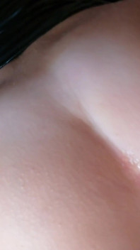 Powolny seks w pracy anal - POV