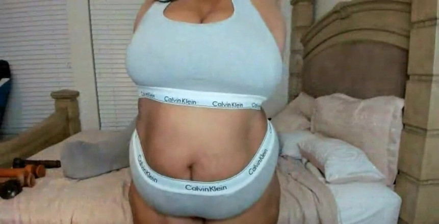 Josie4yourpleasure: Josie4yourpleasure - Webcam Show Recording part 3