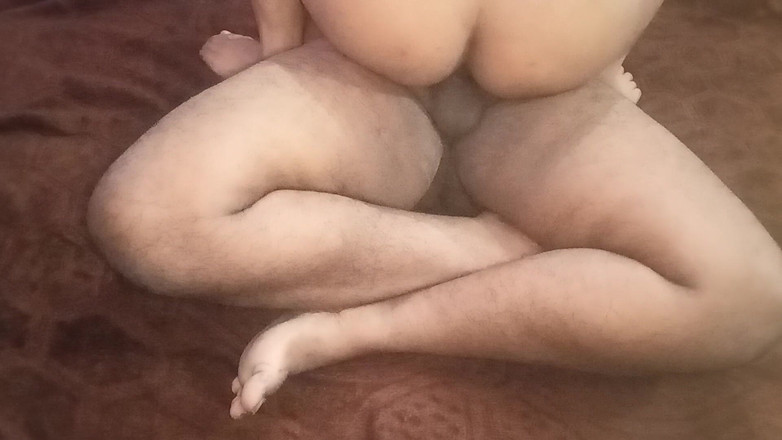 Dreem Sex: Une demi-sœur indienne desi se fait baiser par son demi-frère