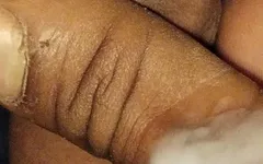 Come far schizzare lo sperma dal mio grosso cazzo nero