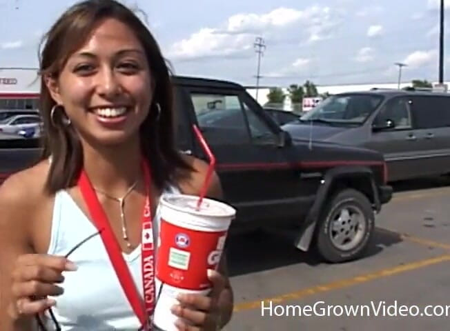 Homegrown Asian: Wenus próbuje ogromnego kutasa