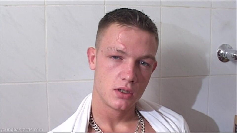 Young Bastards: İşeme ve Döl