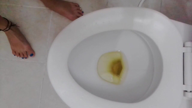 MissAnja_FH: Putus asa / kencing pertama di pagi hari