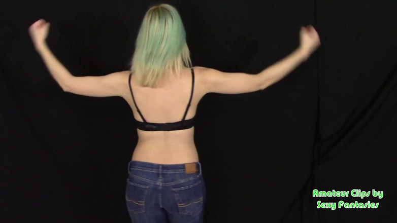 Brittany Lynn: She Hulk, son copain surprise se fait pousser