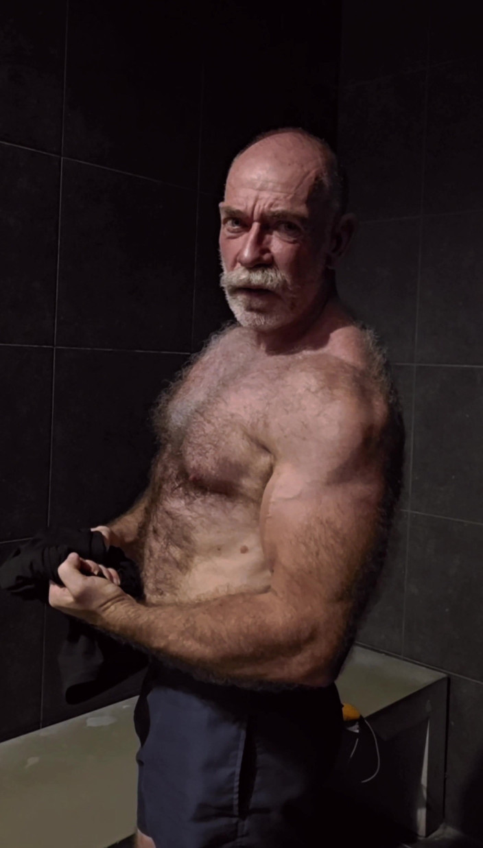 JackvanDean: Flexing Hairy Muscle Bear
