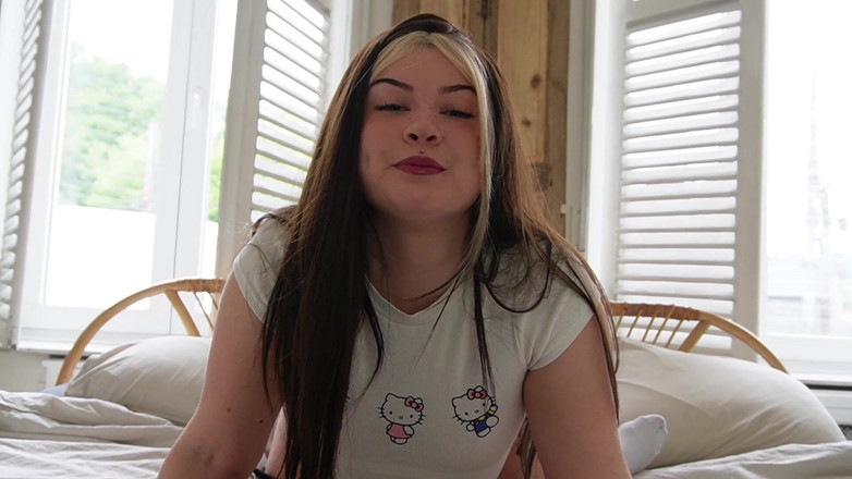 Arianafaye: My Tied up Fuck Toy Impregnate Me