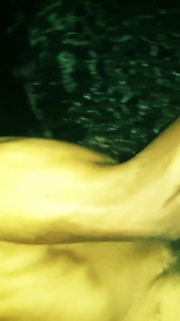 Bbw Dike lesbiană sub spermă sub