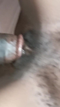 Une Grosse Bite Noire Africaine Baise Une Fille À La Chatte Étroite