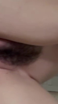 เย็ดดิลโด้ suction cup ตอนสามีไม่อยู่ - เสียวสุด orgasms จริงและน้ำพุทะลัก