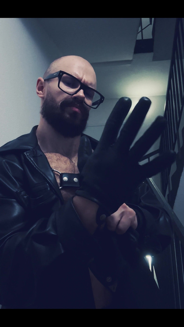 Mister Stone: Ses!